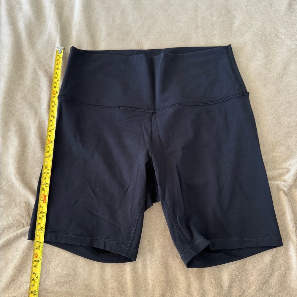 Lululemon Wunder Train High Rise Short 6”